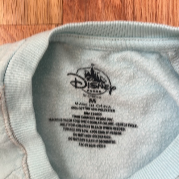 WALT DISNEY WORLD PARKS EXCLUSIVE WOMENS CREWNECK SWEATSHIRT BLUE MEDIUM SILVER - Picture 4 of 4